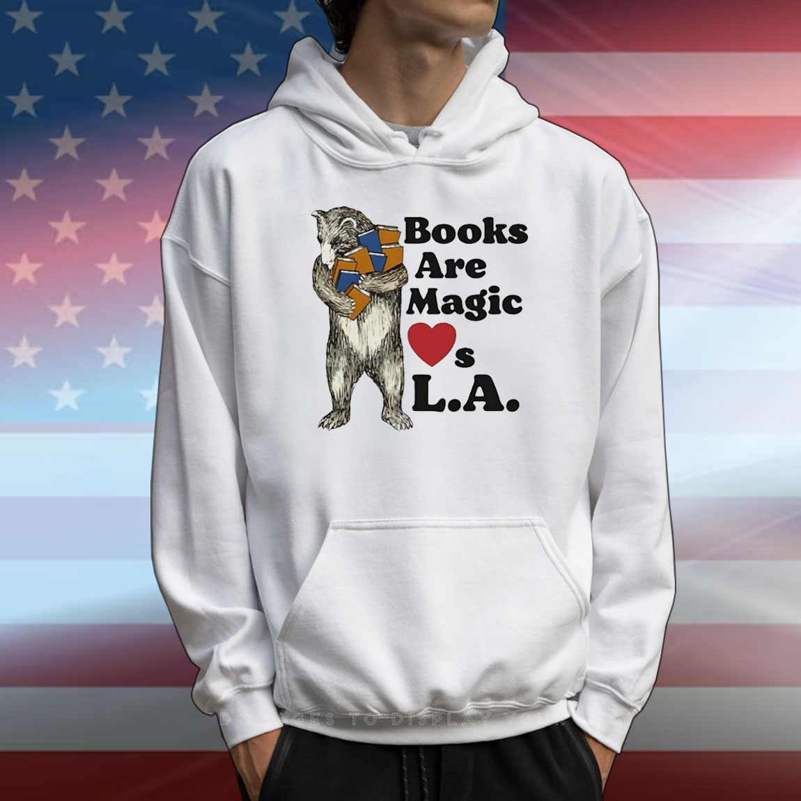 Books are magic loves LA T-Shirt