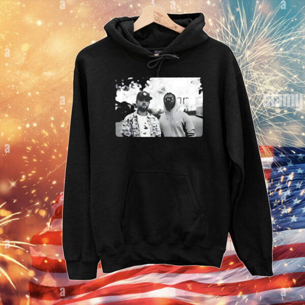 Mac & Q Photo 2025 T-Shirt