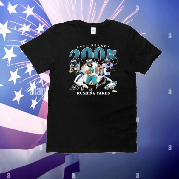 Saquon Barkley Philadelphia Eagles 2000 yards signatures T-Shirt