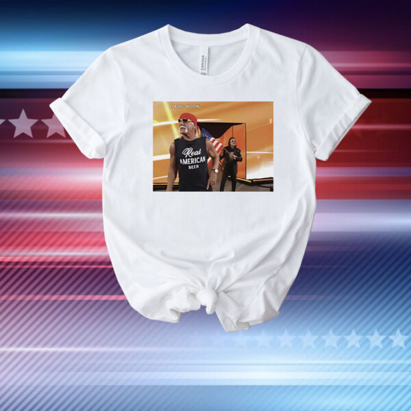 WWE crowd booing Hulk Hogan T-Shirt